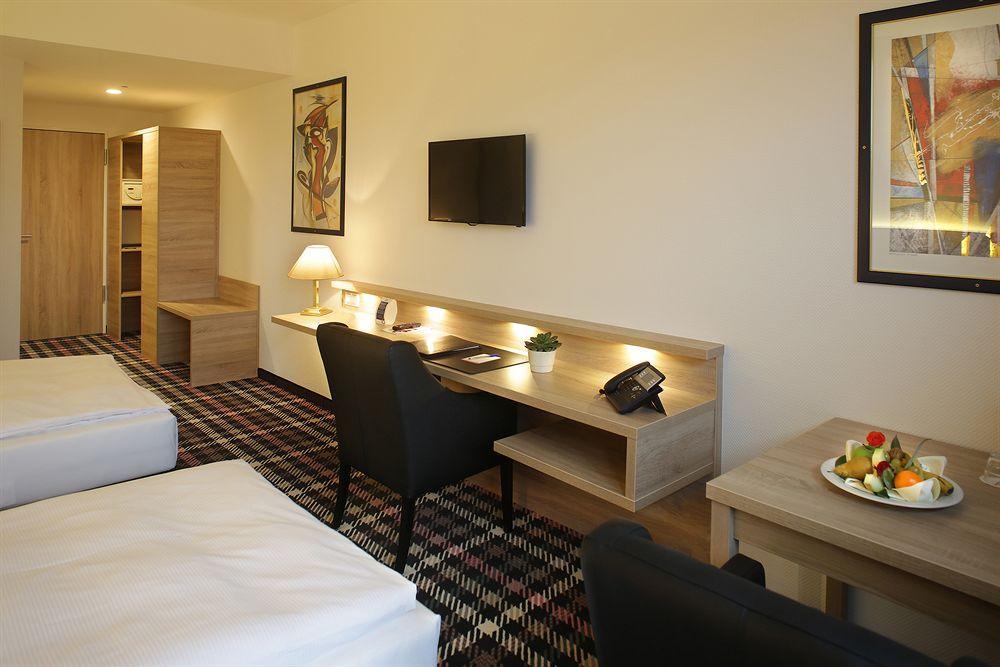 Premotel-premium Am Park 4*